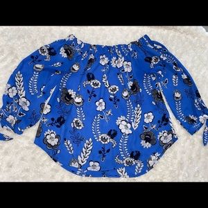 Express Off the Shoulder blouse XS